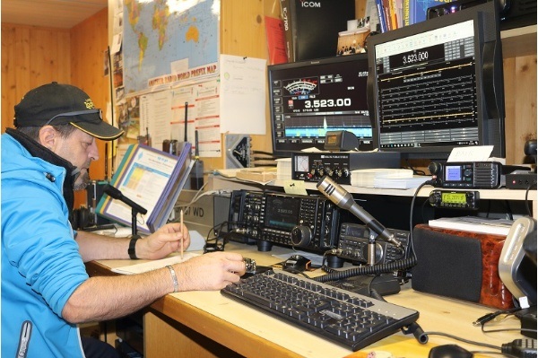 OE7HPJ - Stefan Leo OE7HPJ - Stefan Leo