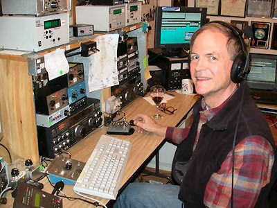 W4ZV - William R. Tippett W4ZV - William R. Tippett