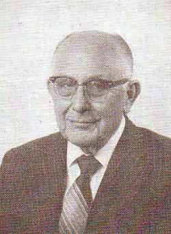 W5NC - Harold A. 'Hal' Sears W5NC - Harold A. 'Hal' Sears