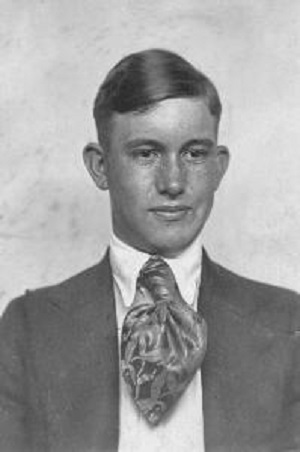 W5RG - Thomas R. 'Tom' Gentry W5RG - Thomas R. 'Tom' Gentry