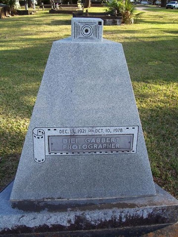 W5TVH - William L. 'Bill' Gabbert W5TVH - William L. 'Bill' Gabbert