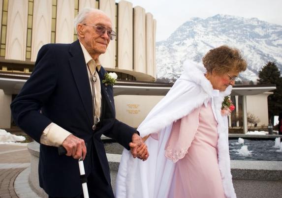 W7KOP - Leonard A. 'Woody' WoodwardWedding Bells! W7KOP - Leonard A. 'Woody' WoodwardWedding Bells|